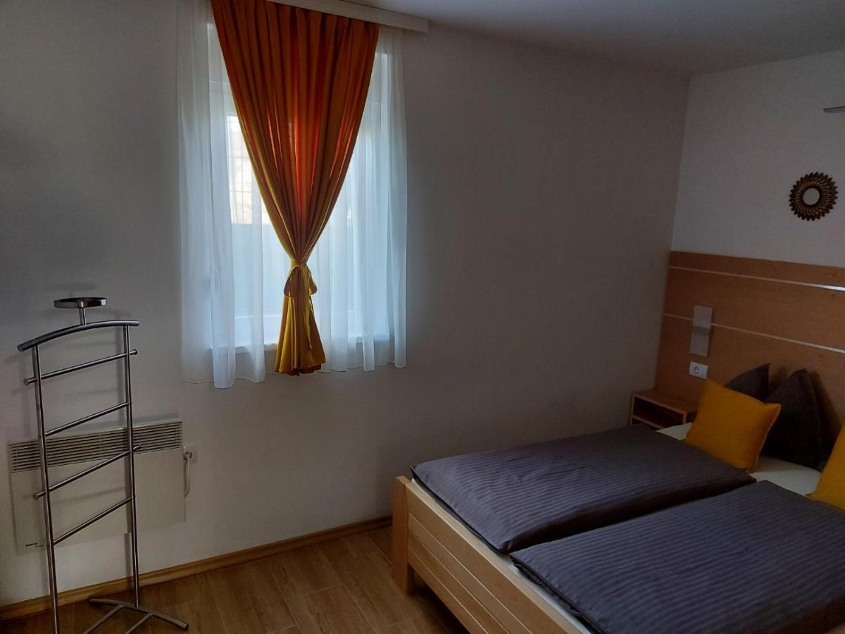 Apartmani Lotus Врдник Экстерьер фото