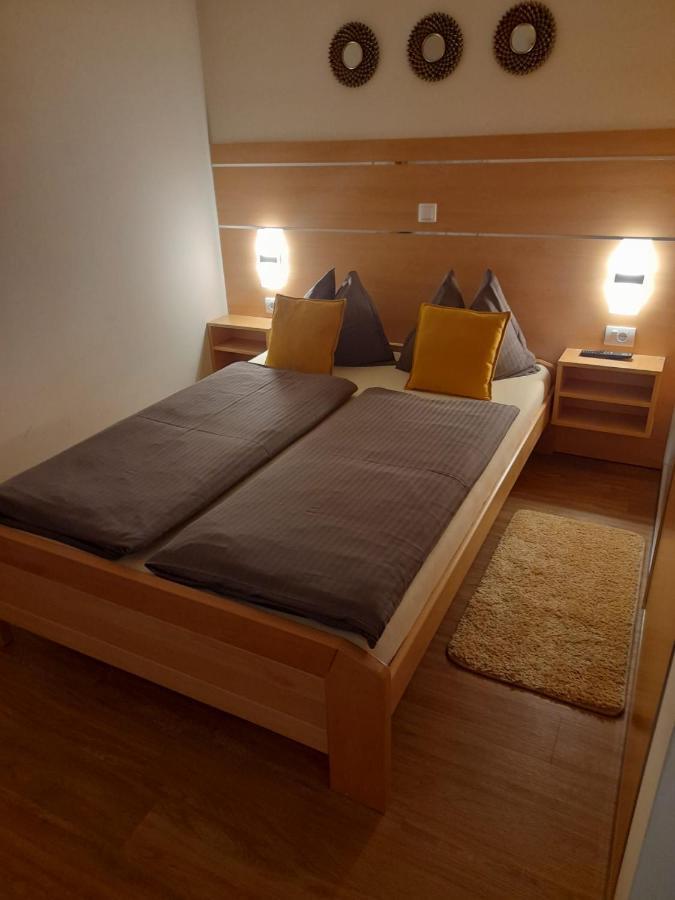 Apartmani Lotus Врдник Экстерьер фото