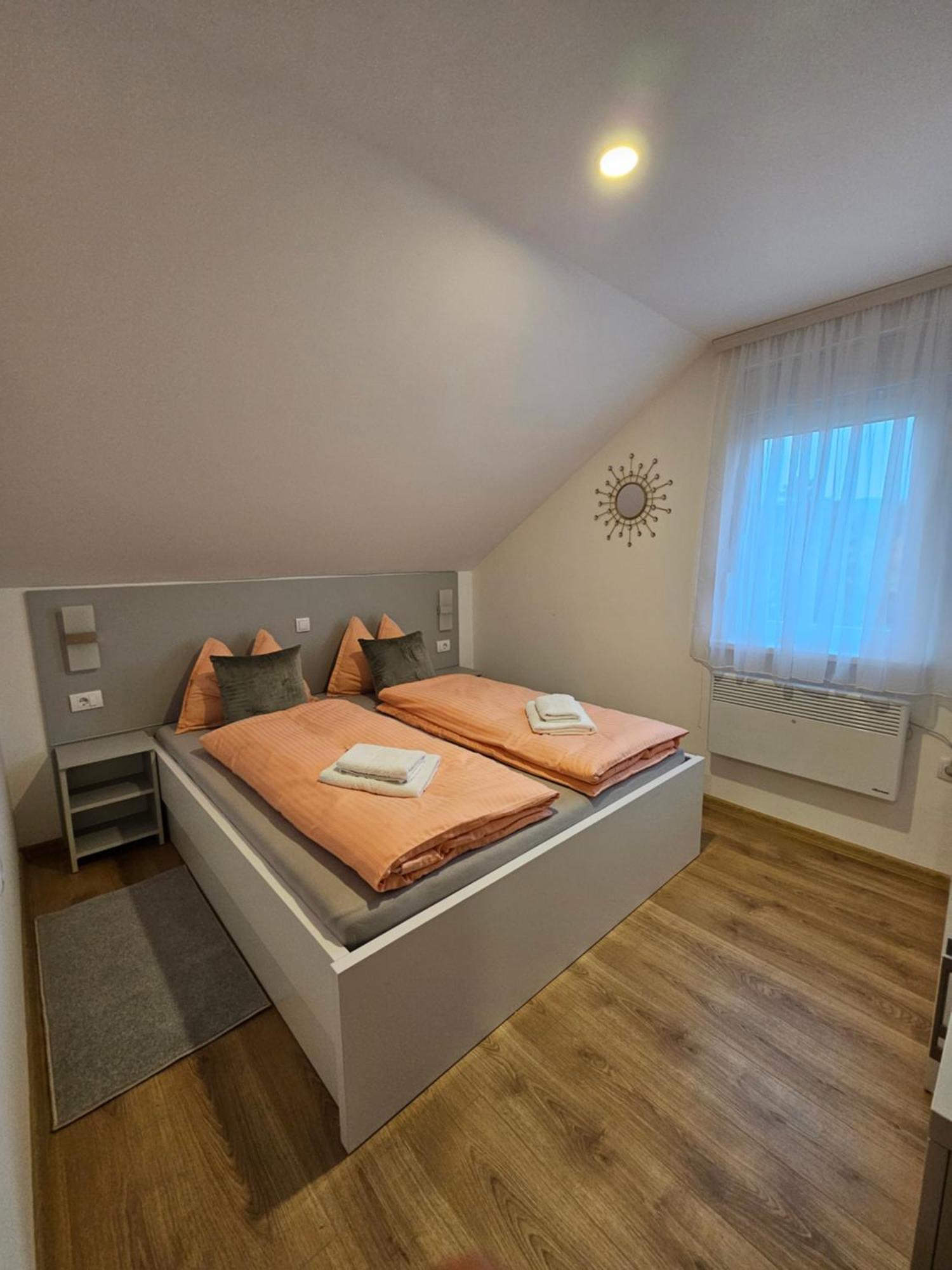 Apartmani Lotus Врдник Экстерьер фото