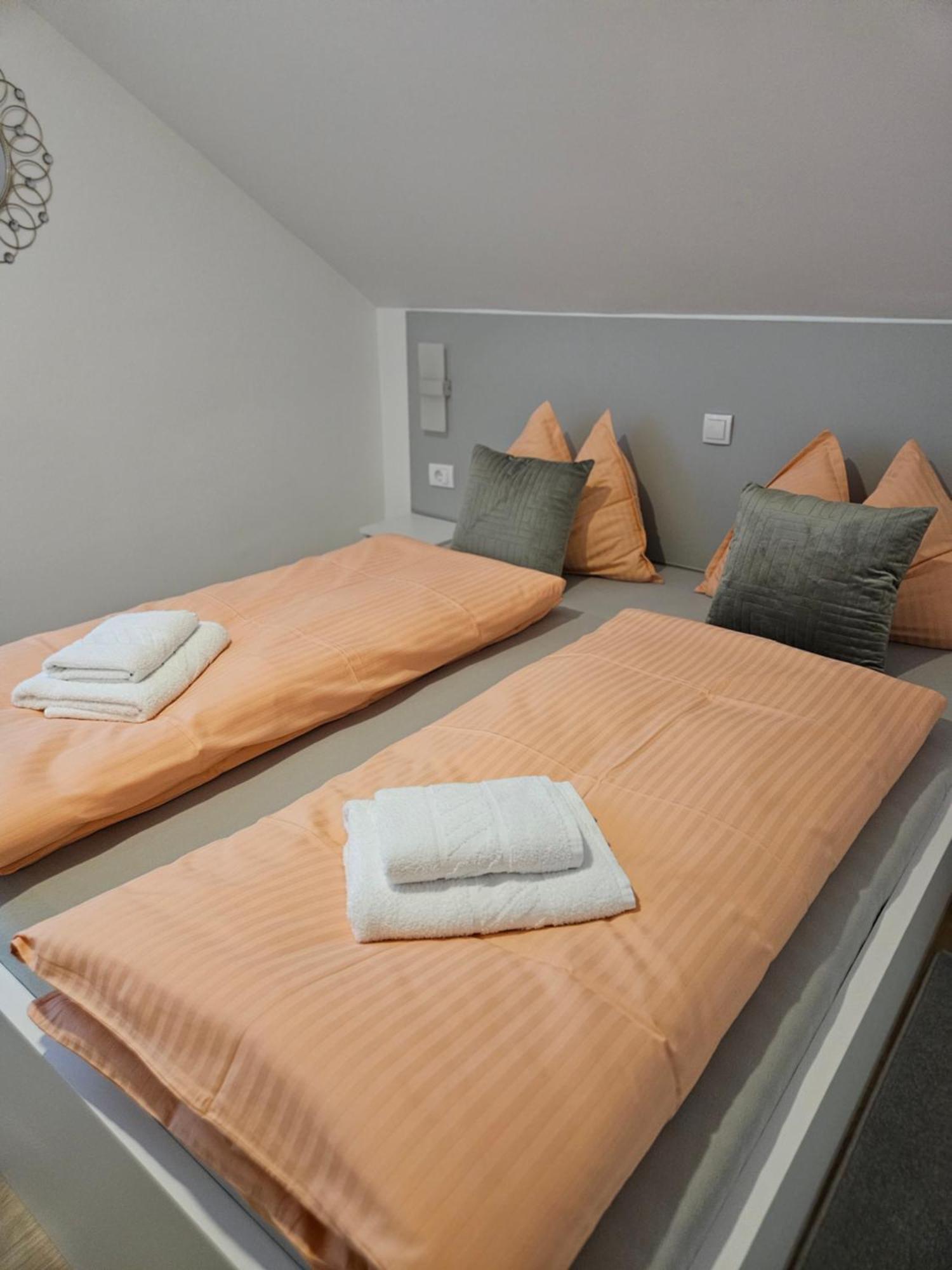 Apartmani Lotus Врдник Экстерьер фото
